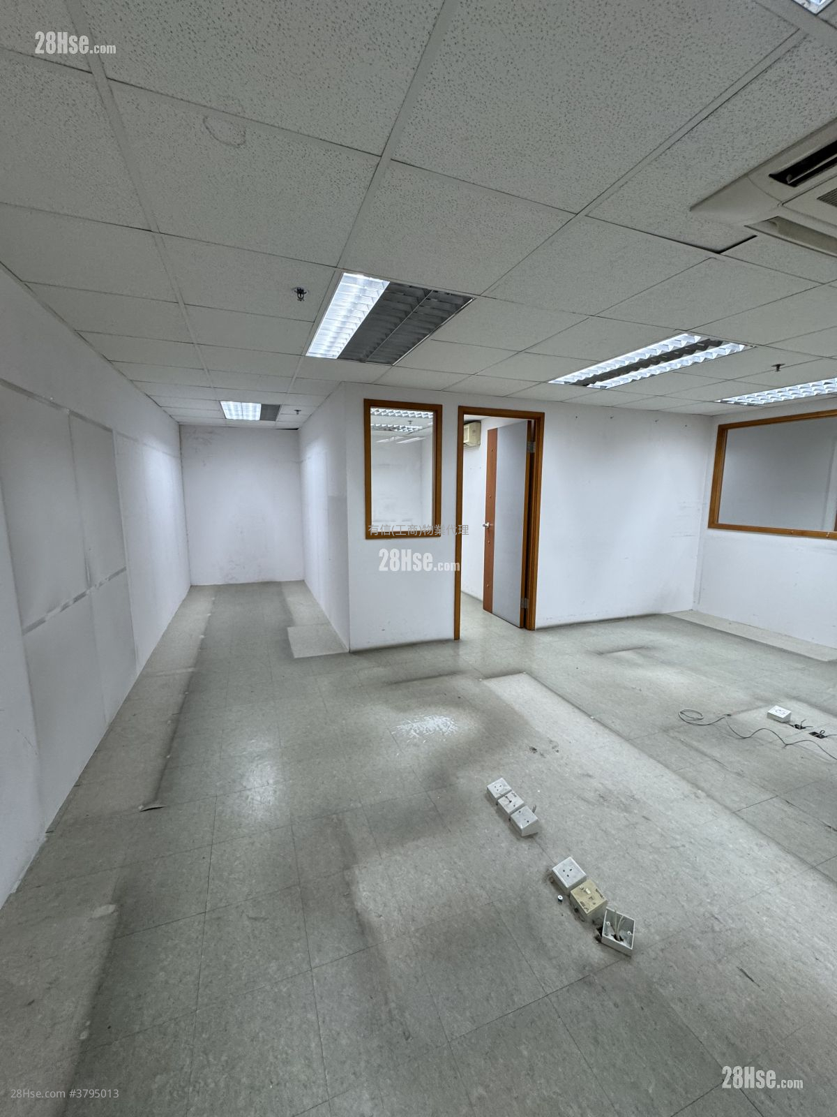 Ka To Factory Building Rental 2,773 ft²