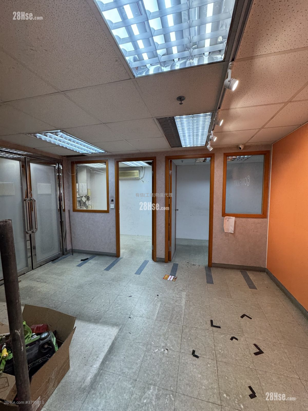 Ka To Factory Building Rental 2,773 ft²