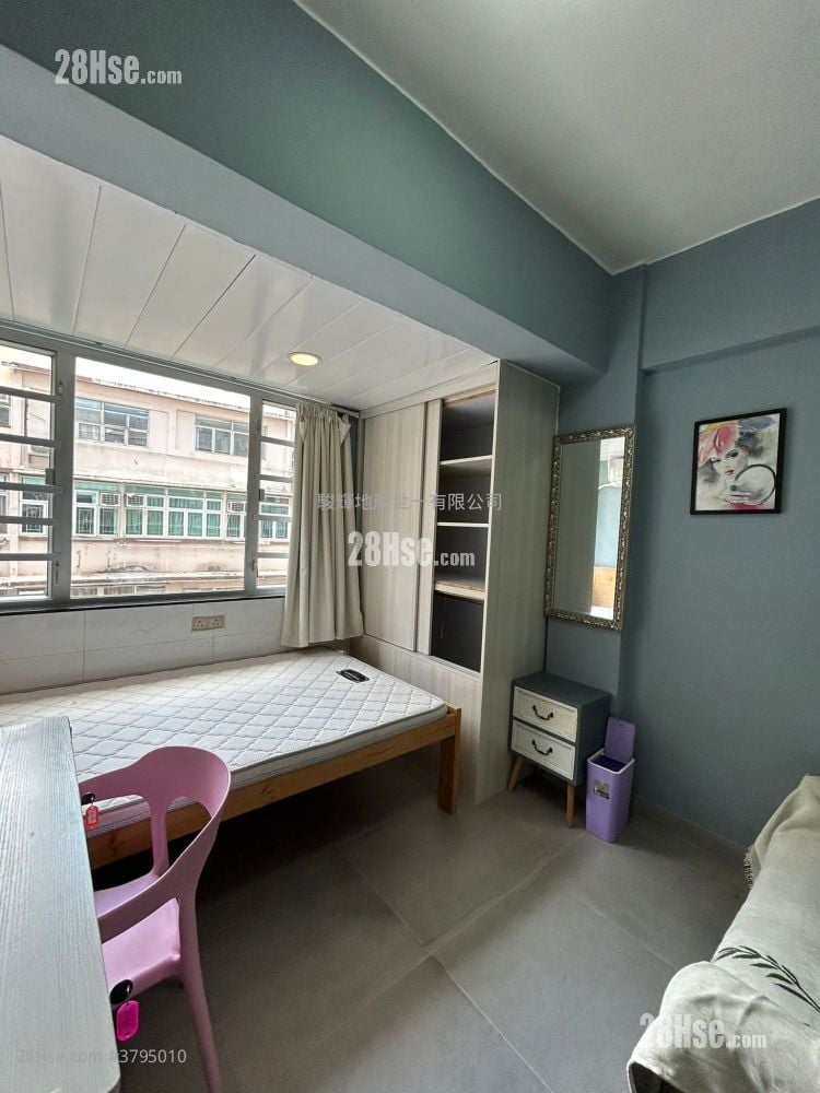 Kiu Fung Mansion Sell 4 Bedrooms , 2 Bathrooms 617 ft²