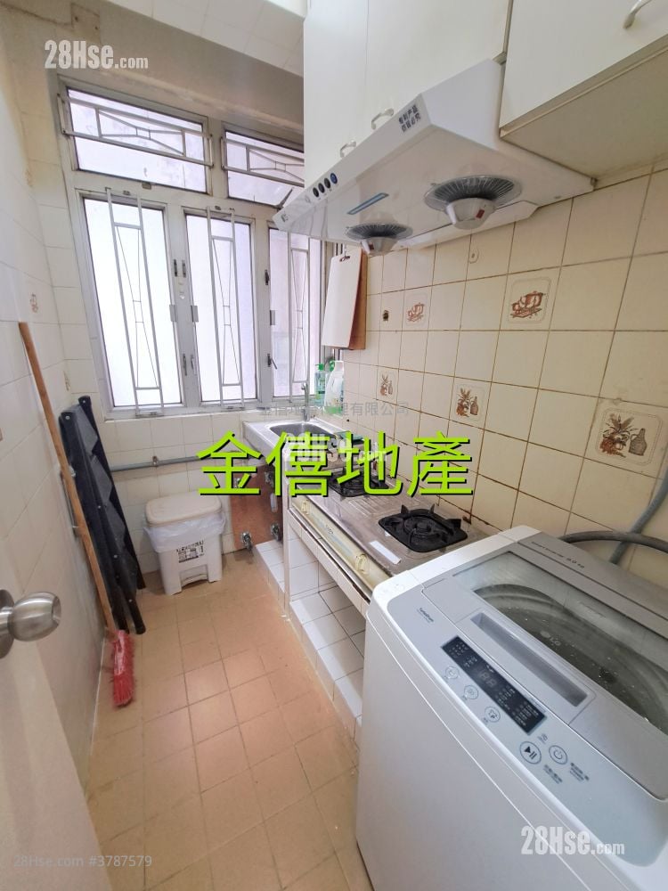 鸿威大厦 租盘 2 房 , 1 浴室 323 平方尺