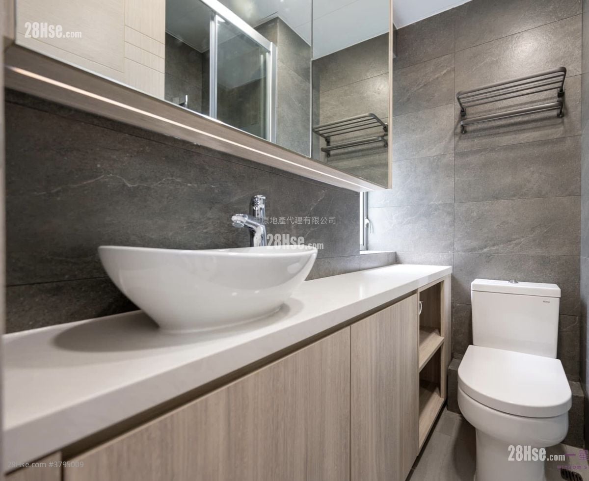 华都花园 售盘 2 房 412 平方尺