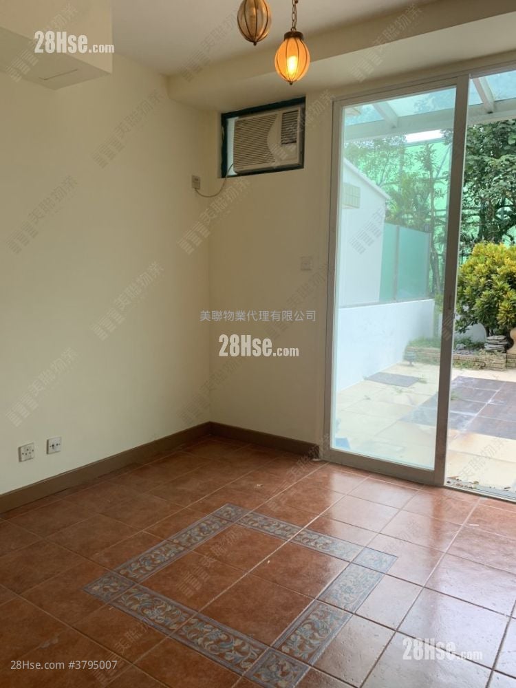 Palm Springs Rental 3 Bedrooms , 2 Bathrooms 1,017 ft²