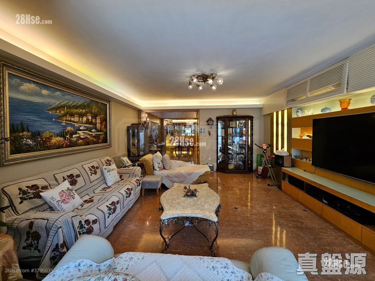 又一村花园 售盘 3 房 1,838 平方尺