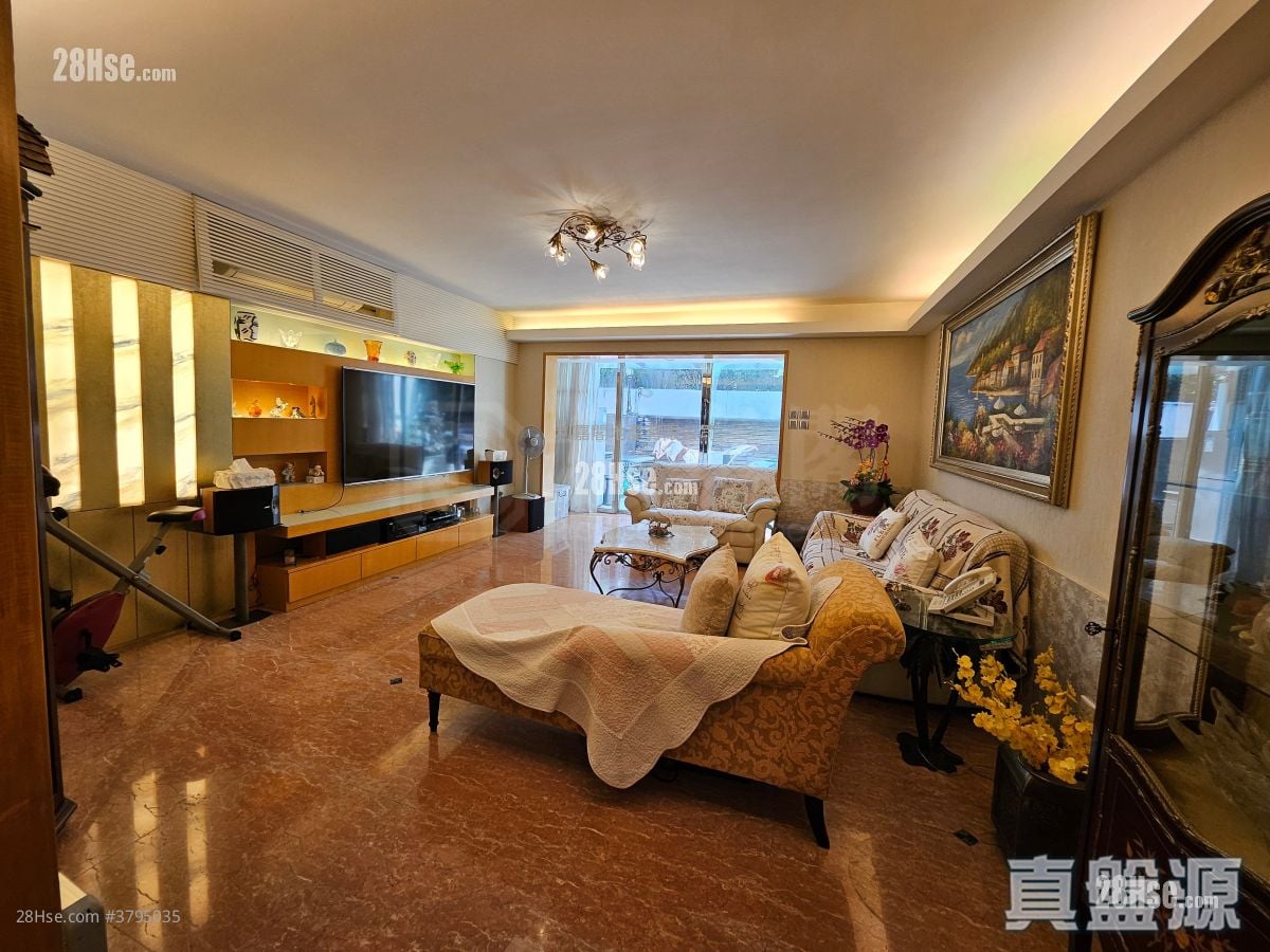 又一村花园 售盘 3 房 1,838 平方尺