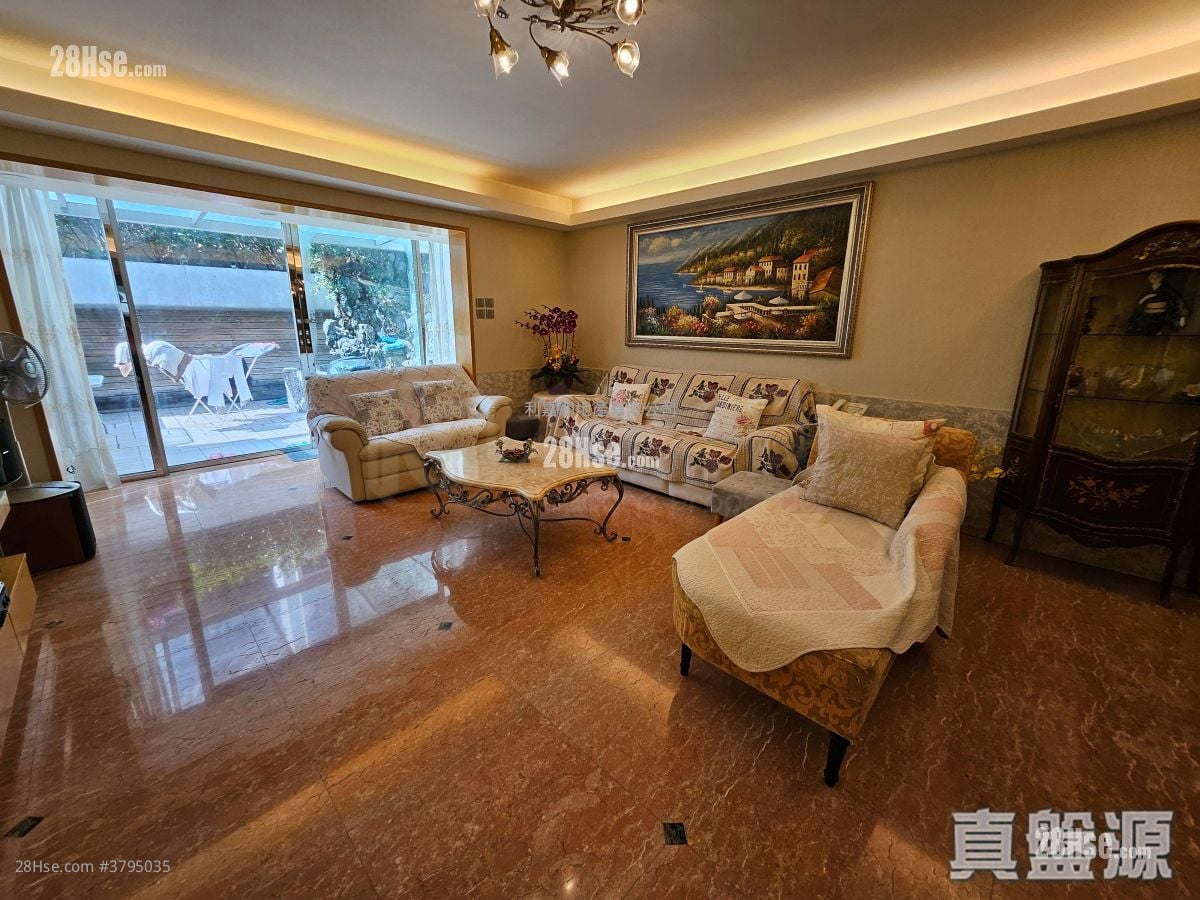 又一村花园 售盘 3 房 1,838 平方尺