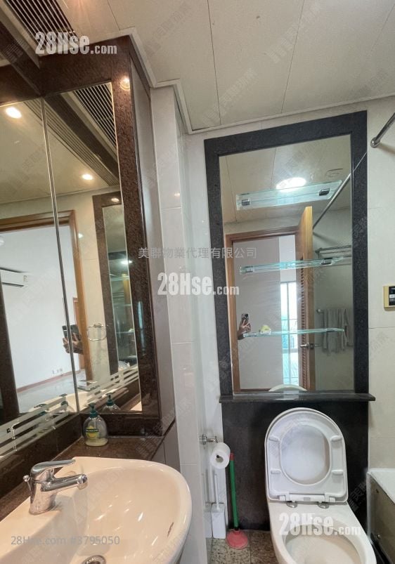 The Grandiose Sell 3 Bedrooms , 1 Bathroom 621 ft²