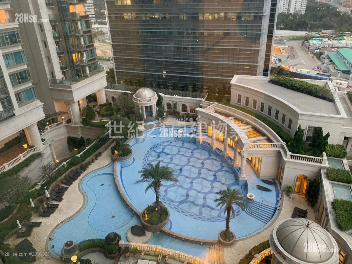 The Coronation Sell 1 Bedroom , 1 Bathroom 469 ft²