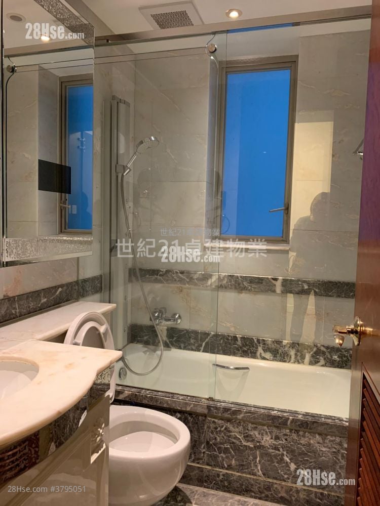 The Coronation Sell 1 Bedroom , 1 Bathroom 469 ft²