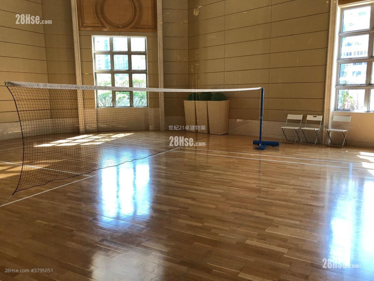 The Coronation Sell 1 Bedroom , 1 Bathroom 469 ft²