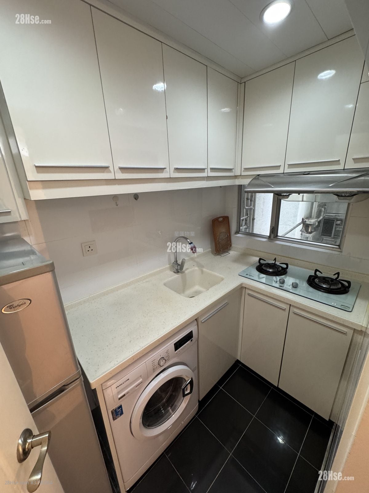 Whampoa Garden Rental 2 Bedrooms , 1 Bathroom 389 ft²