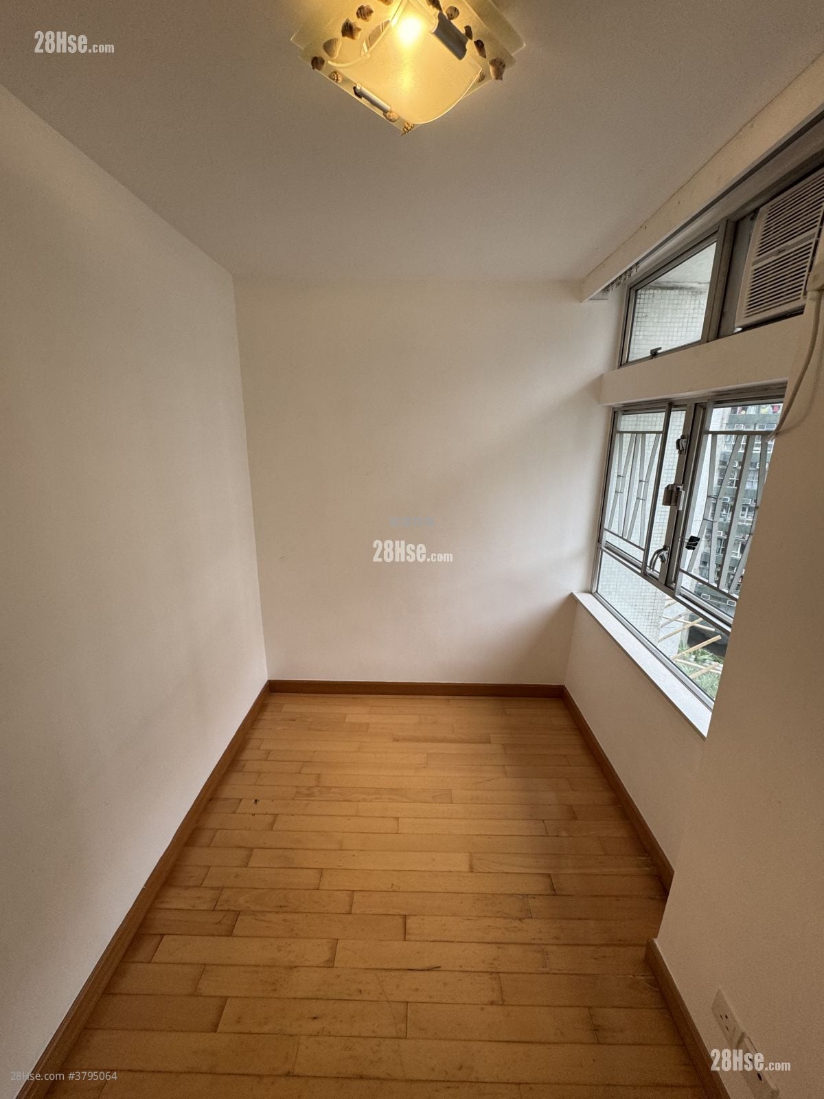 Whampoa Garden Rental 2 Bedrooms , 1 Bathroom 389 ft²