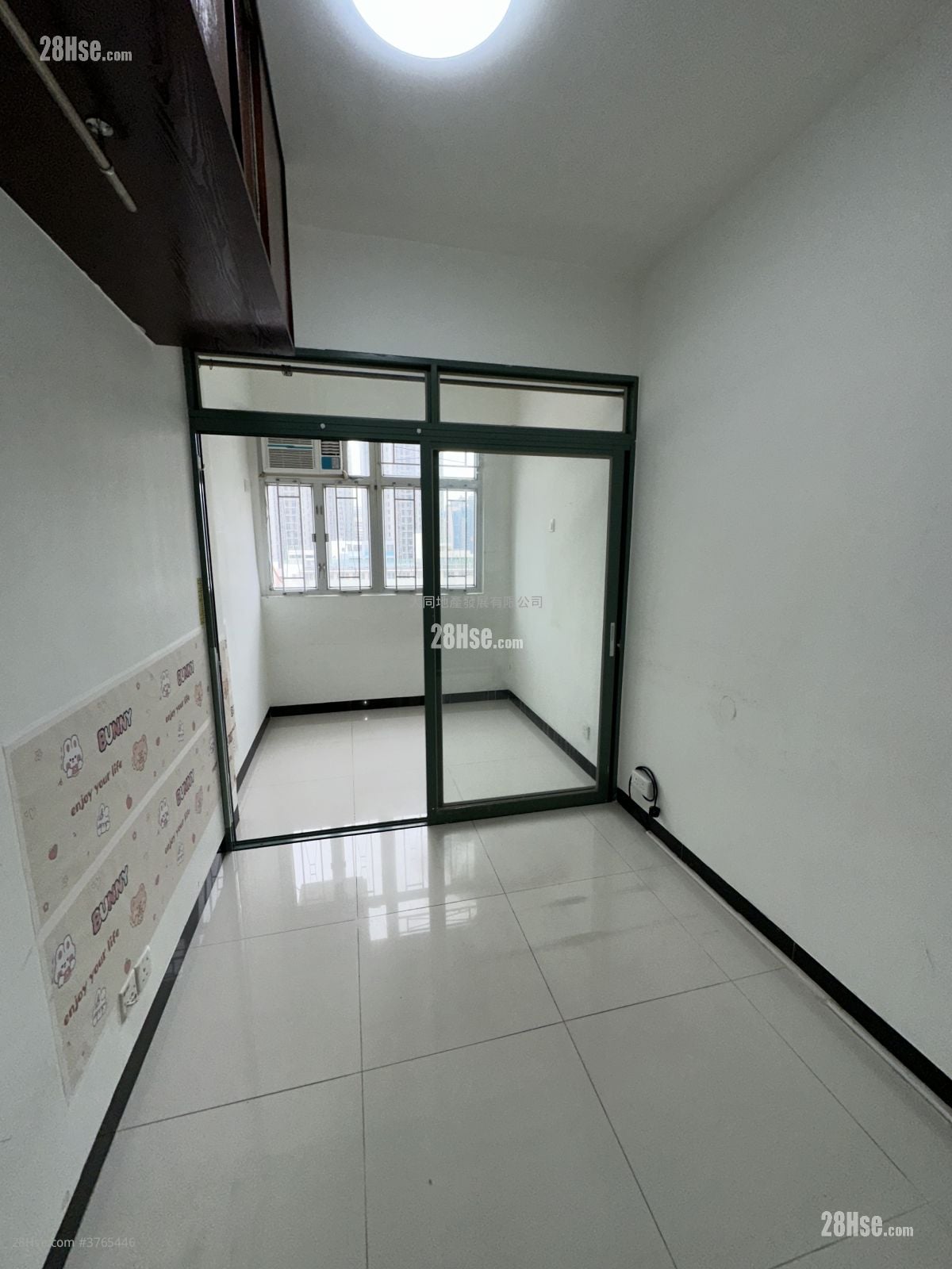 华德大厦 租盘 1 房 , 1 浴室 189 平方尺