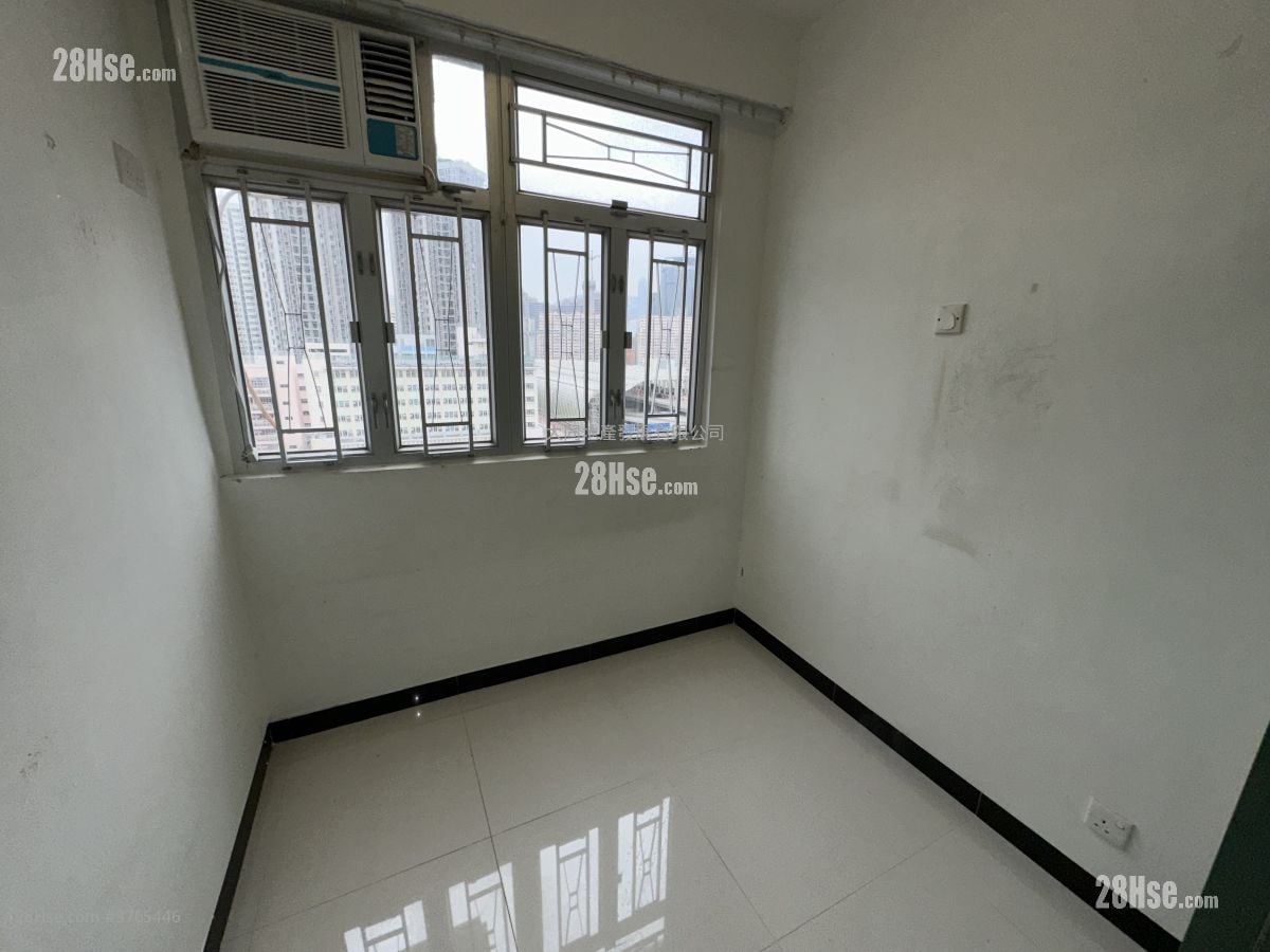 华德大厦 租盘 1 房 , 1 浴室 189 平方尺