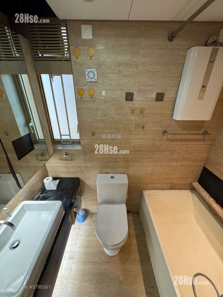 海滨南岸 租盘 3 房 590 平方尺