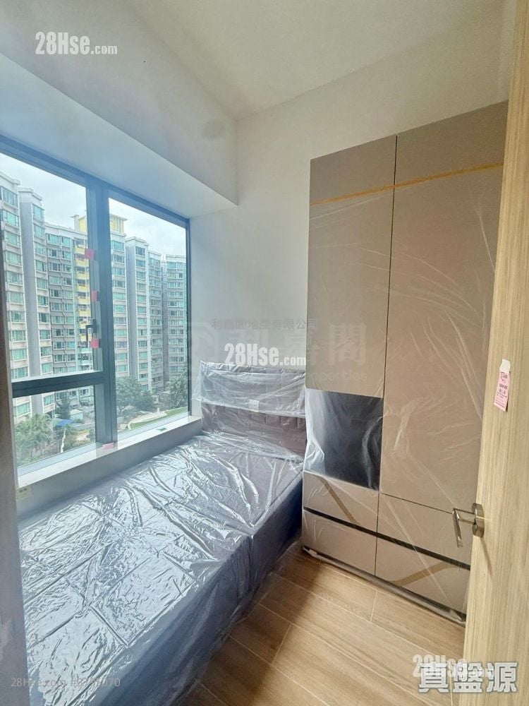 Hava Sell 1 Bedroom , 1 Bathroom 291 ft²
