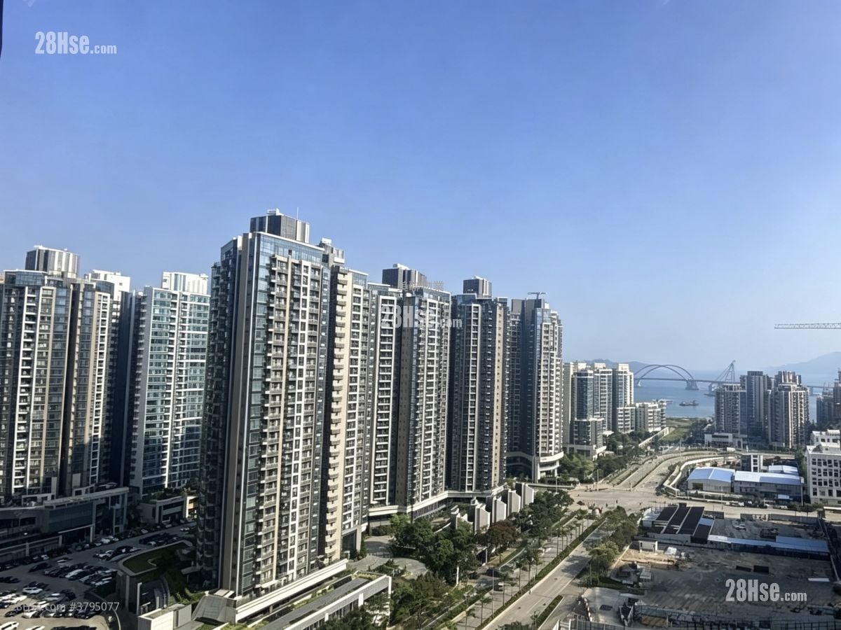 Park Central Sell 3 Bedrooms 638 ft²