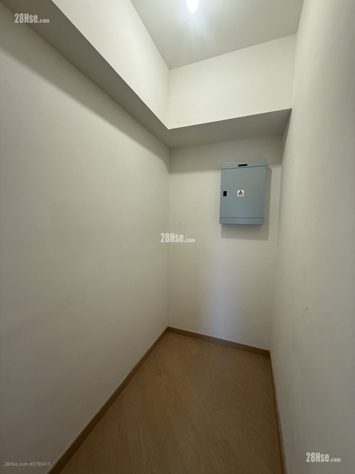 Lp10 Rental 3 Bedrooms , 2 Bathrooms 796 ft²