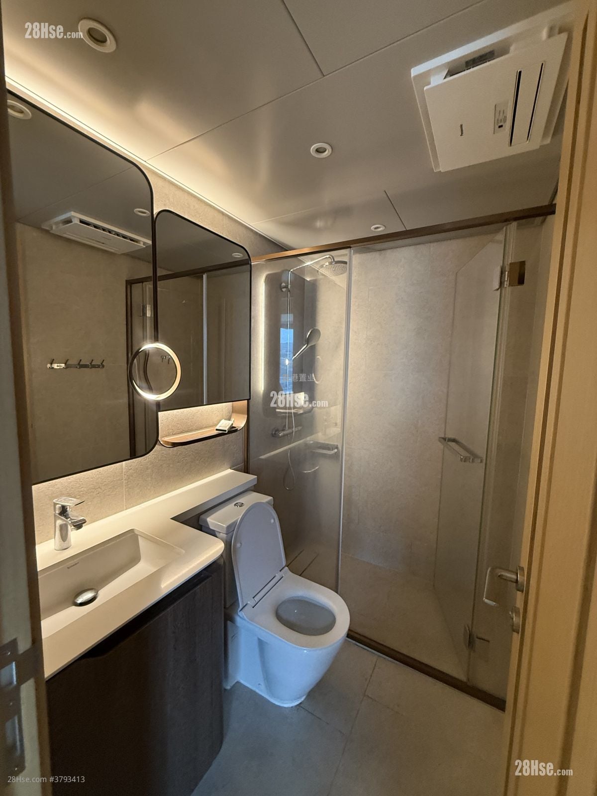 Lp10 Rental 3 Bedrooms , 2 Bathrooms 796 ft²