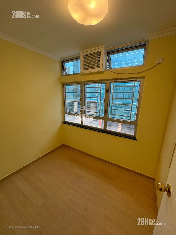 Whampoa Garden Rental 3 Bedrooms , 2 Bathrooms 614 ft²