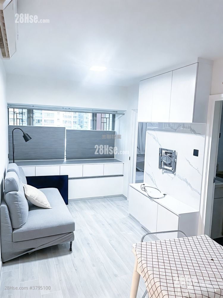 Park Central Sell 2 Bedrooms 384 ft²