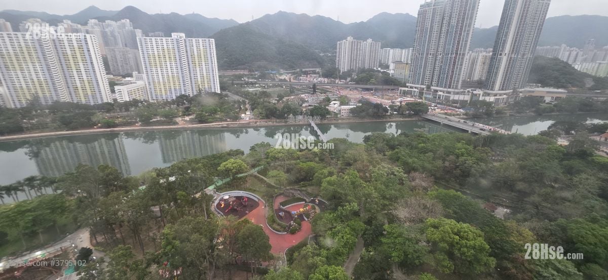 New Town Plaza Rental 3 Bedrooms , 2 Bathrooms 954 ft²