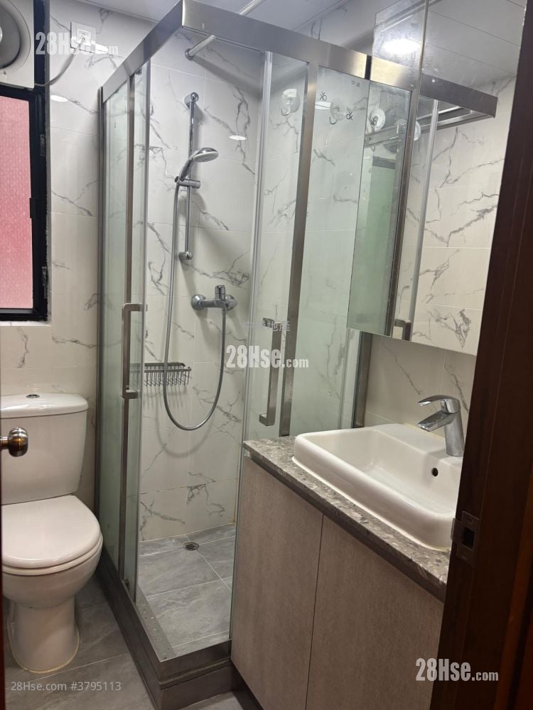 胜裕阁 租盘 2 房 , 1 浴室 278 平方尺