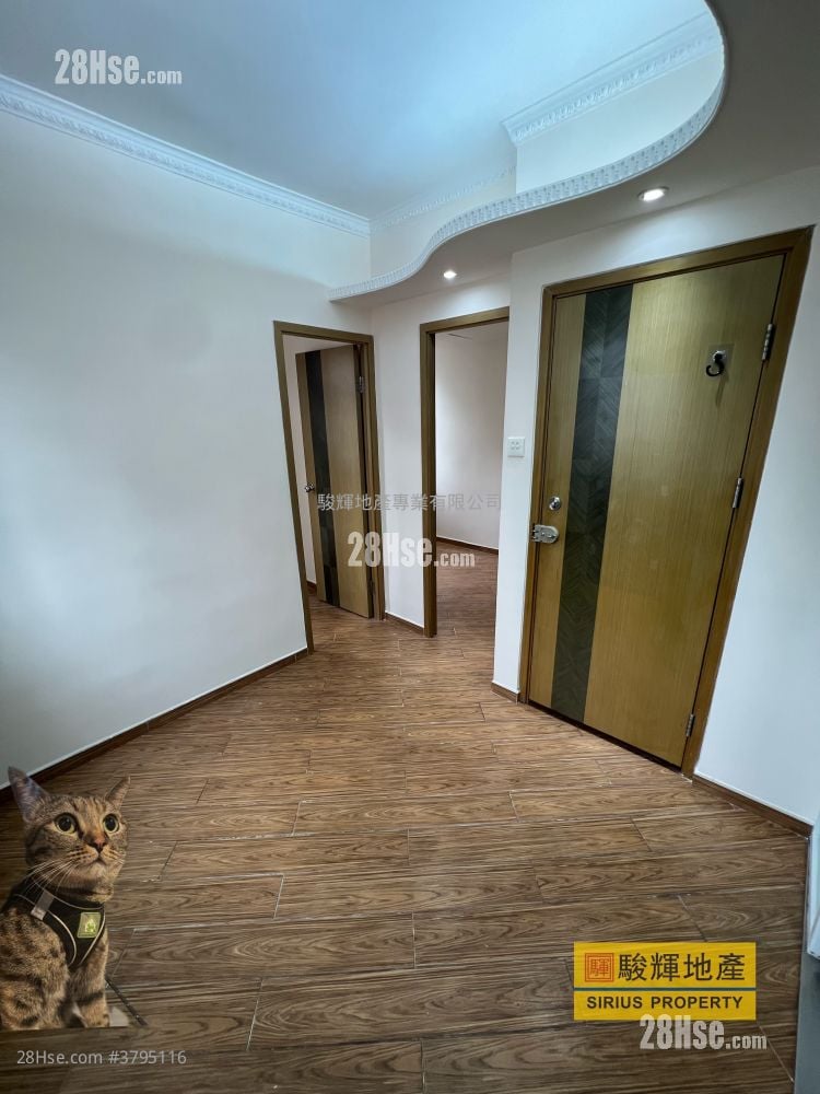 Pat Chun Mansion Sell 2 Bedrooms , 1 Bathroom 246 ft²