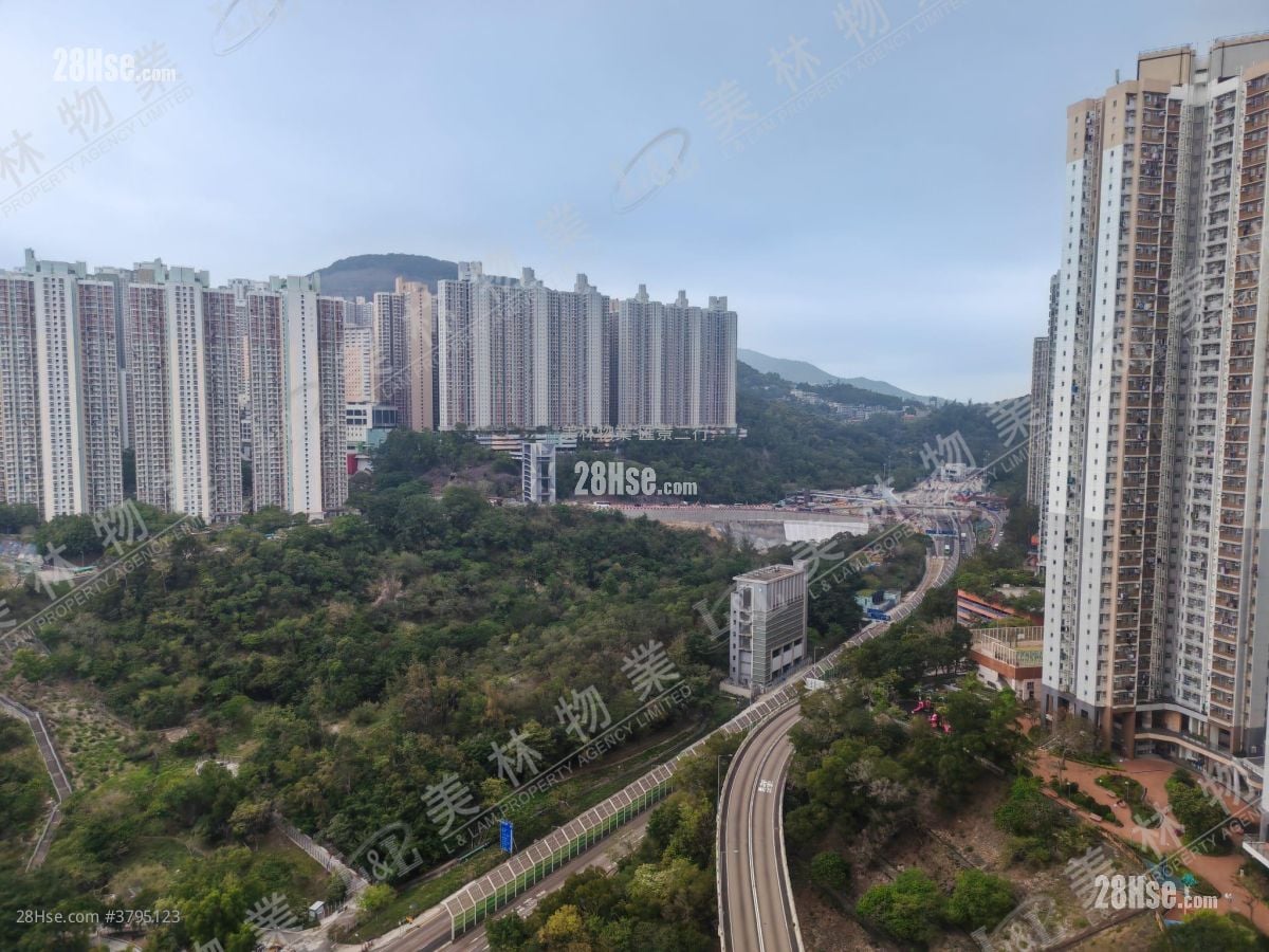 Hong Yat Court Sell 2 Bedrooms , 1 Bathroom 506 ft²
