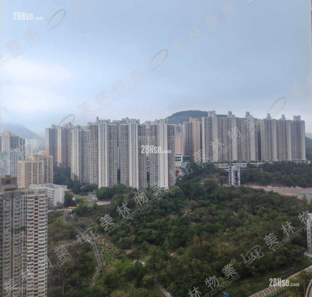 Hong Yat Court Sell 2 Bedrooms , 1 Bathroom 506 ft²
