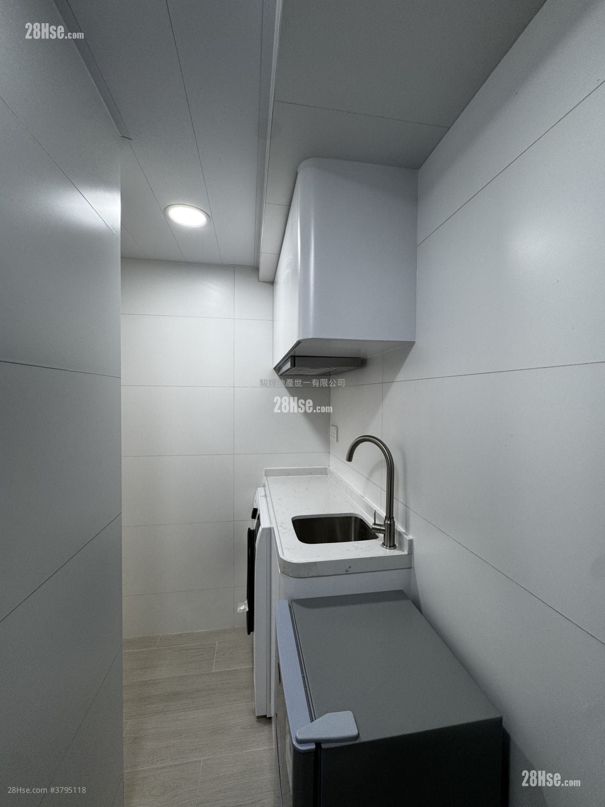 四海大厦 租盘 1 房 , 1 浴室 170 平方尺