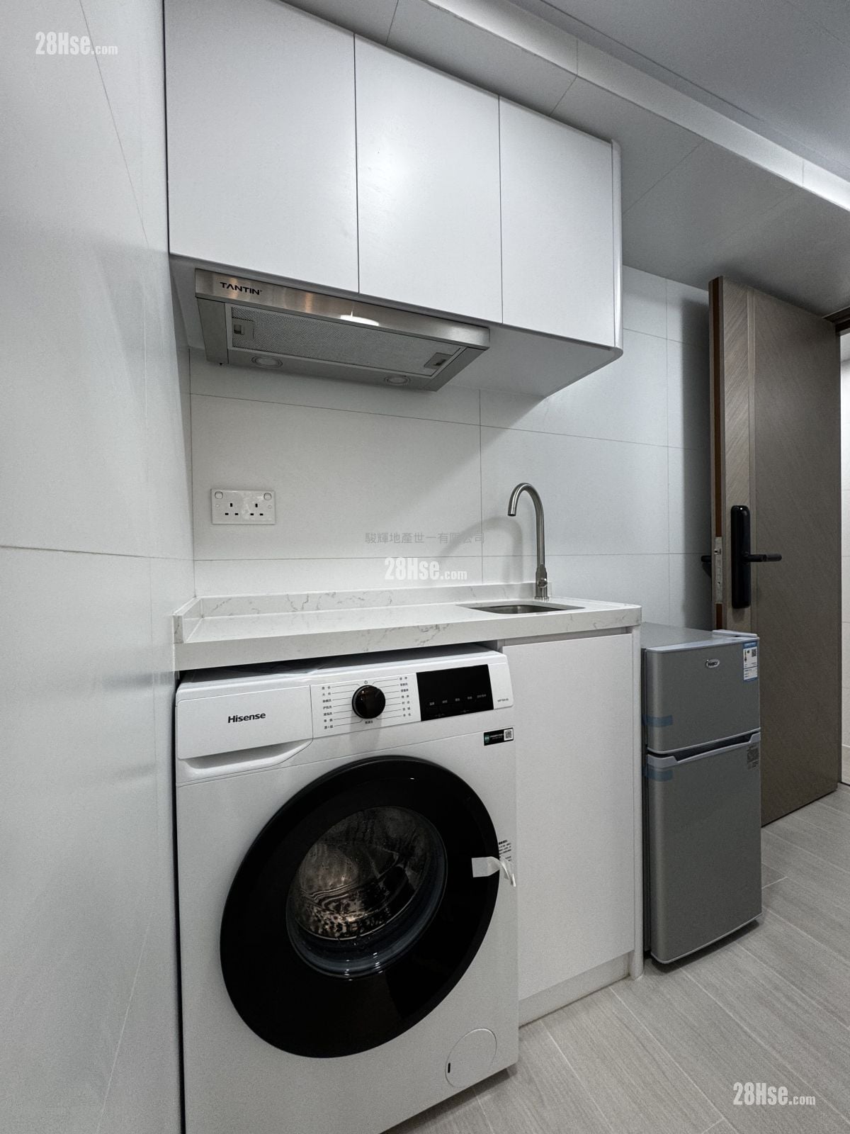 四海大厦 租盘 1 房 , 1 浴室 170 平方尺