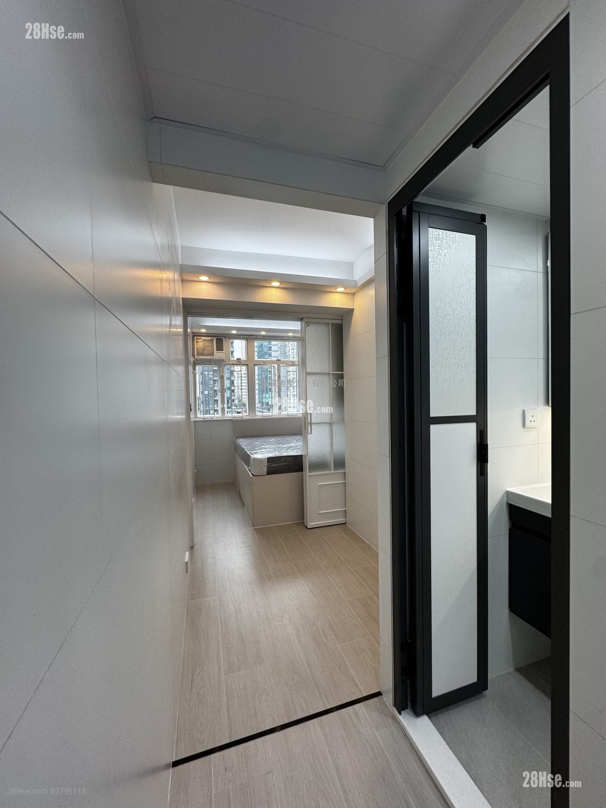 四海大厦 租盘 1 房 , 1 浴室 170 平方尺