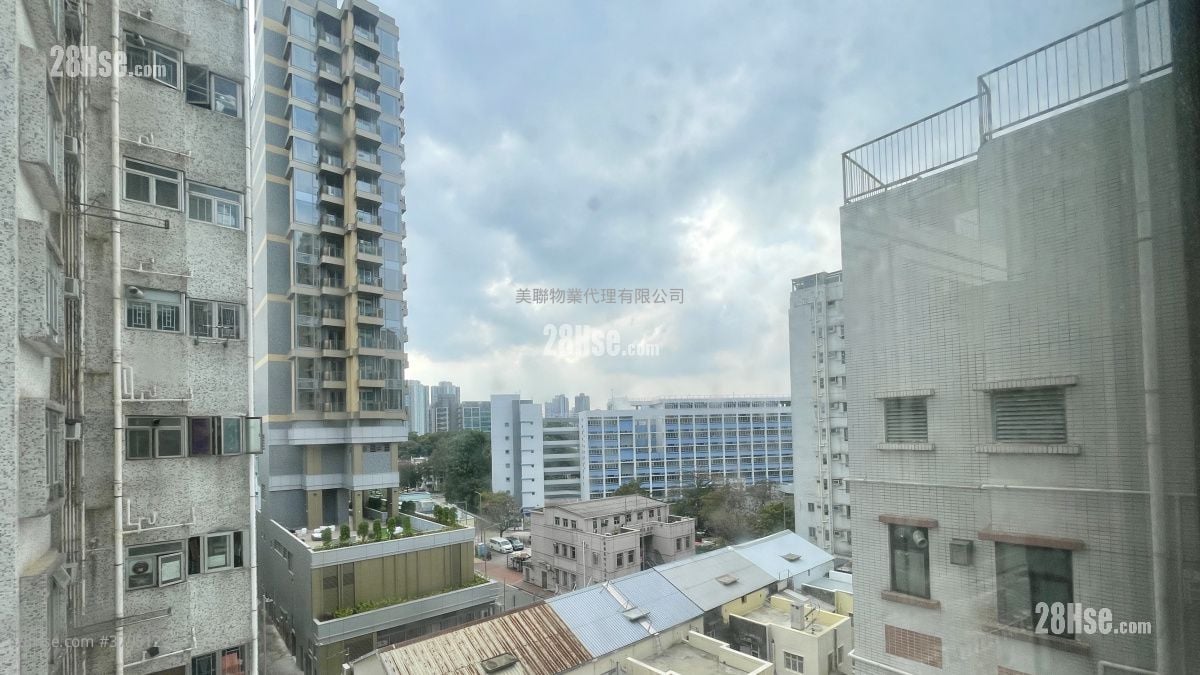 Grand Tower Sell 2 Bedrooms 293 ft²
