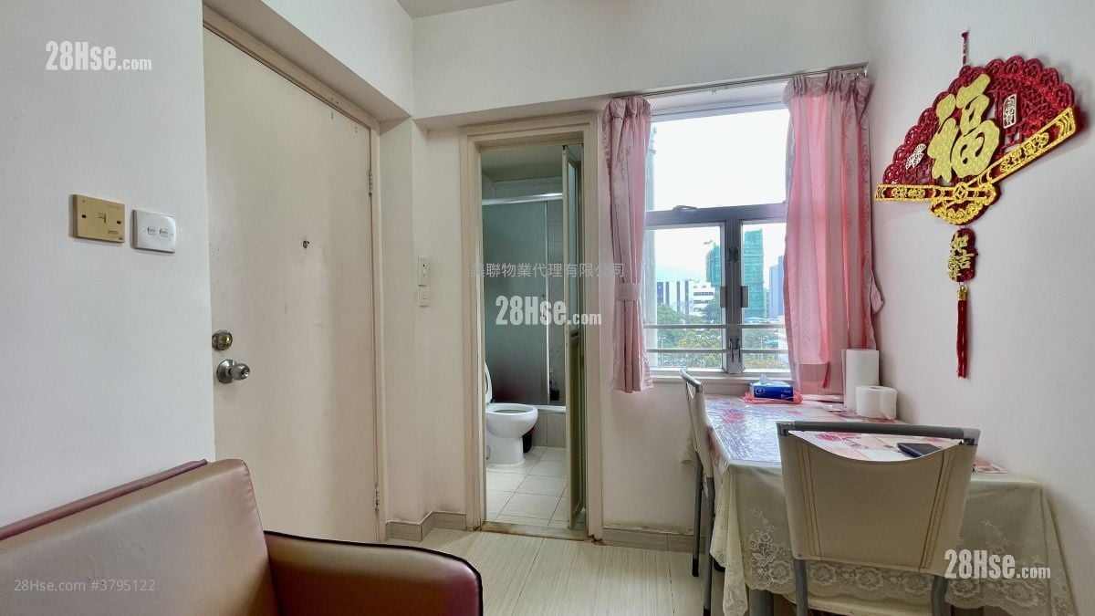 Grand Tower Sell 2 Bedrooms 293 ft²