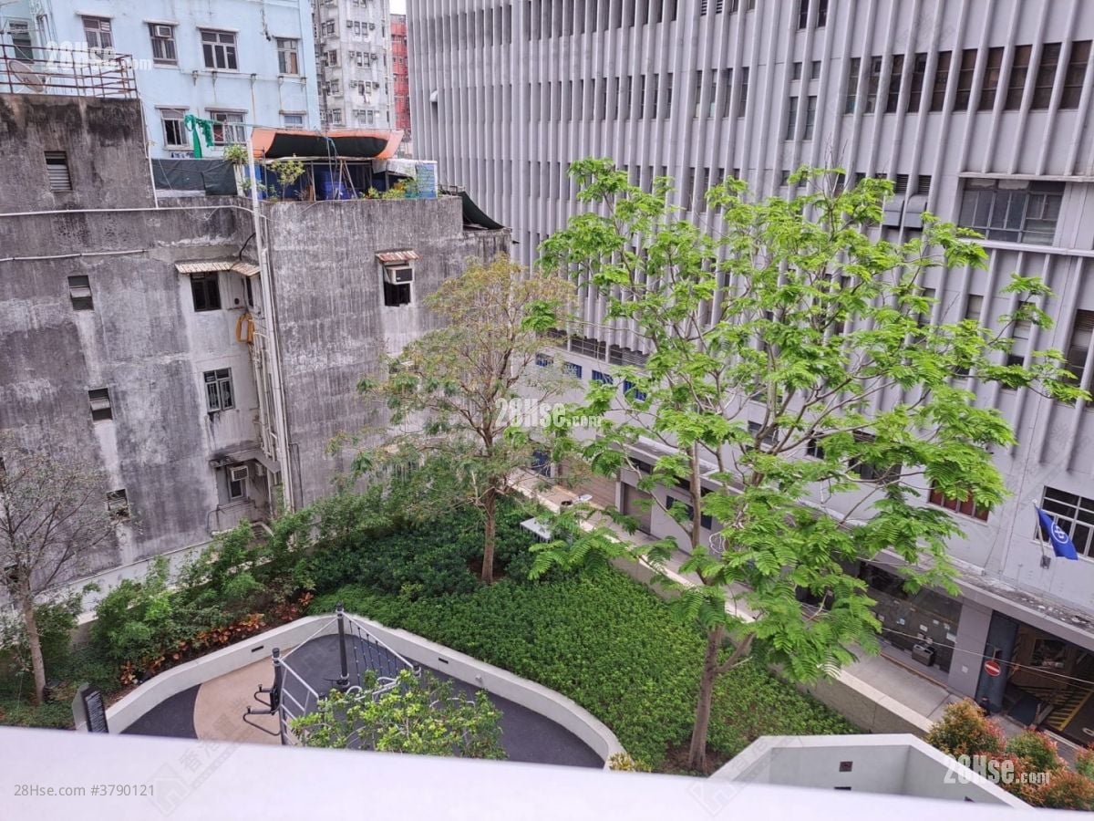 Phase 1B Of The Campton Sell 2 Bedrooms , 1 Bathroom 514 ft²