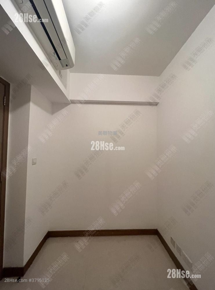 Ocean Pride Sell 2 Bedrooms , 1 Bathroom 524 ft²