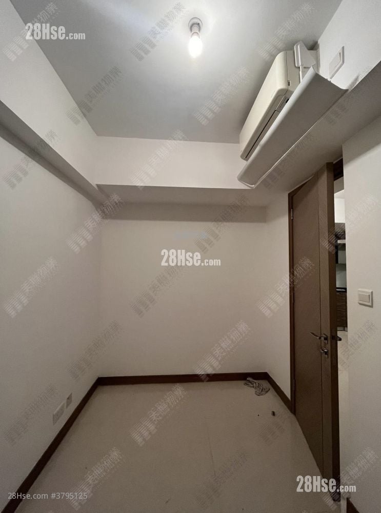 Ocean Pride Sell 2 Bedrooms , 1 Bathroom 524 ft²