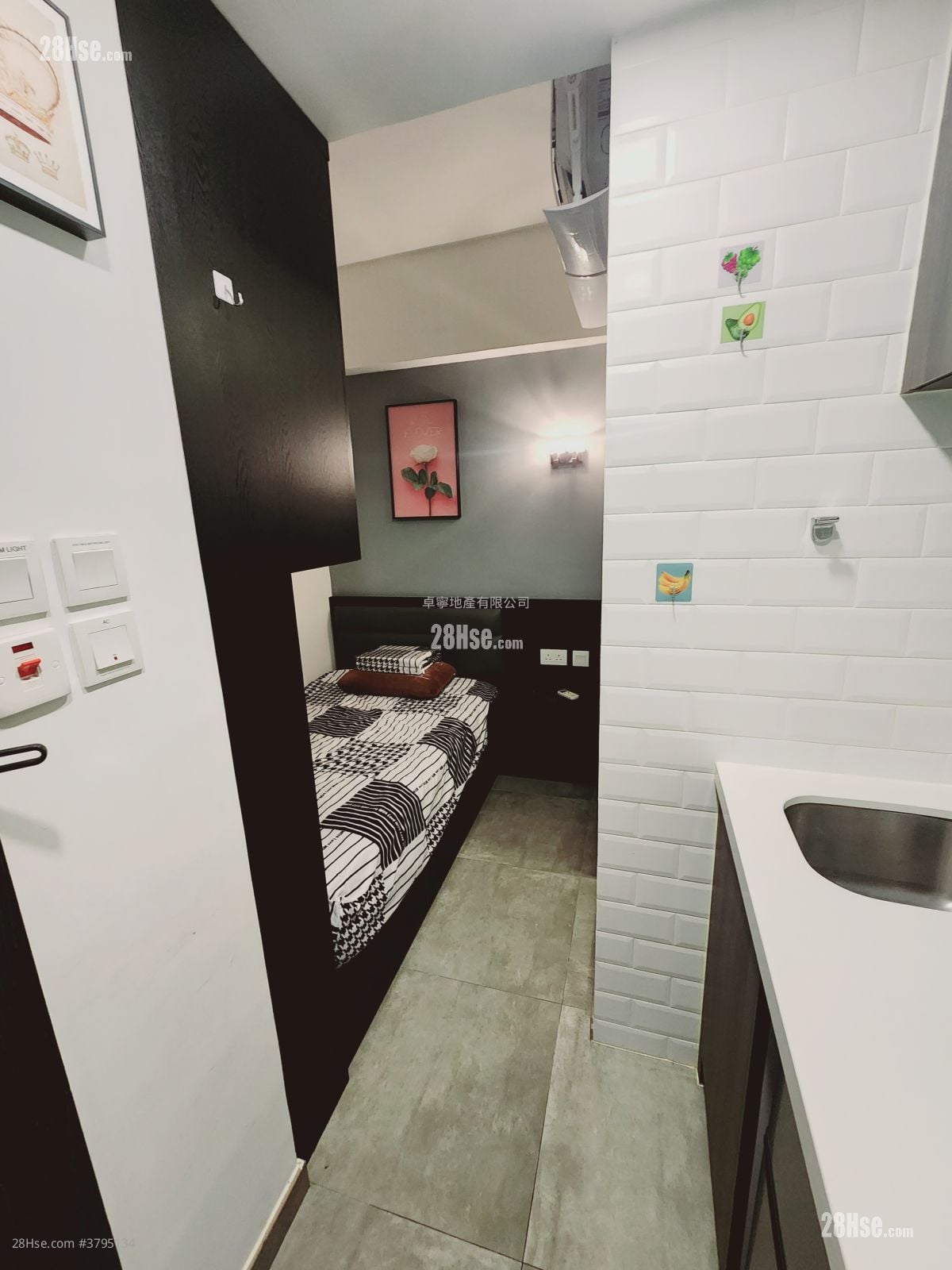 单幢楼房 租盘 120 平方尺