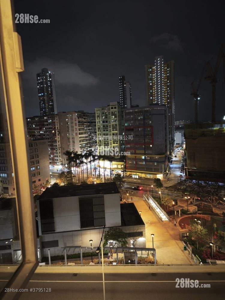 Loyal Mansion Sell 2 Bedrooms , 1 Bathroom 375 ft²