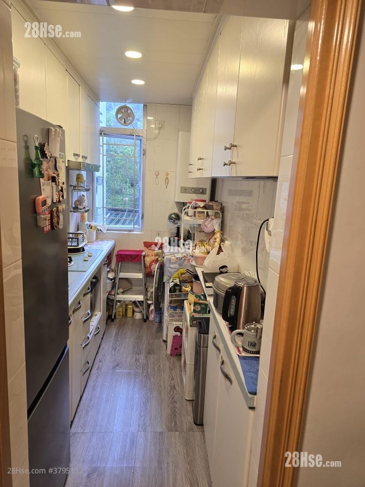 美松苑 售盘 3 房 , 1 浴室 645 平方尺