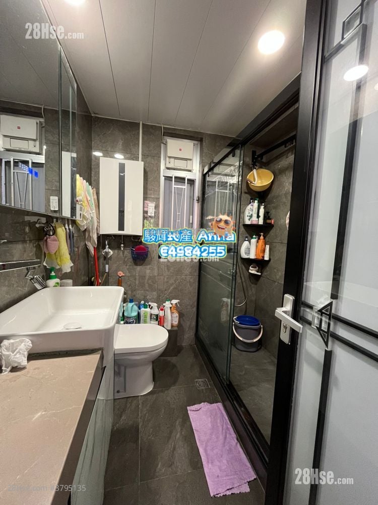 Telford Gardens Sell 2 Bedrooms , 1 Bathroom 513 ft²