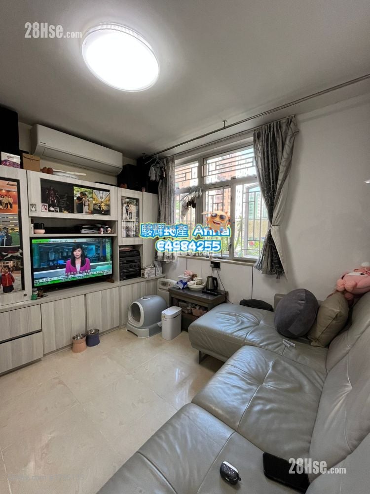 Telford Gardens Sell 2 Bedrooms , 1 Bathroom 513 ft²