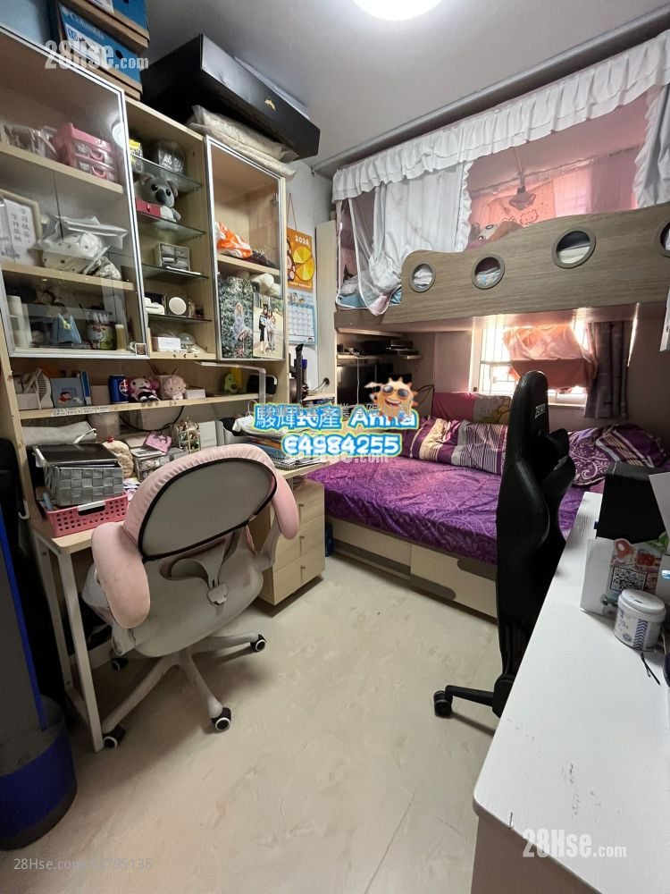 Telford Gardens Sell 2 Bedrooms , 1 Bathroom 513 ft²