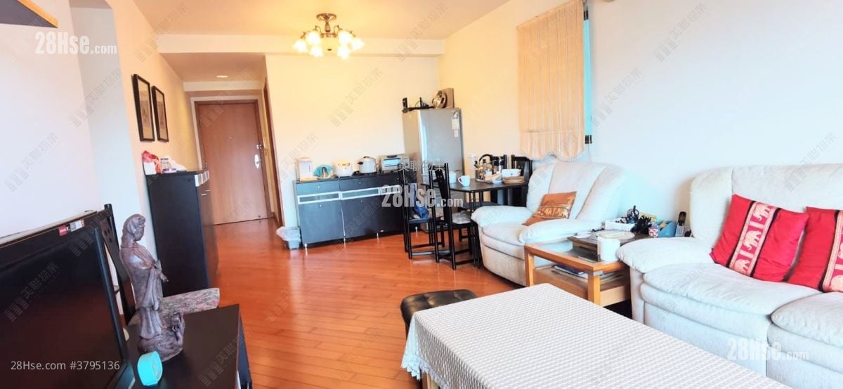 Park Central Sell 4 Bedrooms 905 ft²