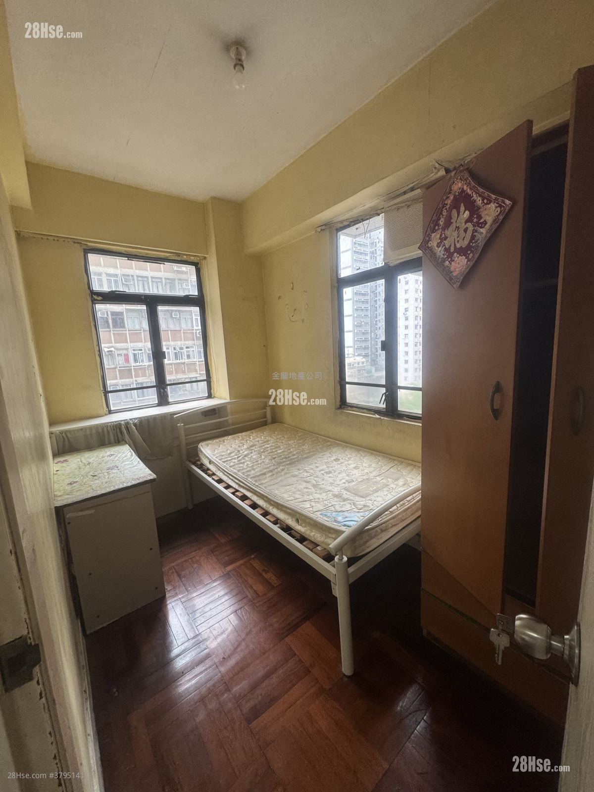 三元大厦 售盘 2 房 , 1 浴室 386 平方尺