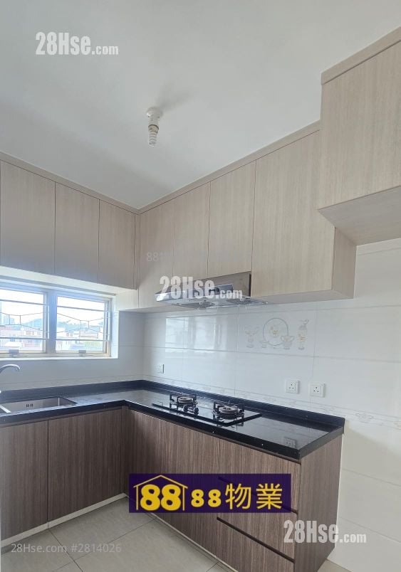 村屋 租盘 3 房 , 1 浴室 700 平方尺