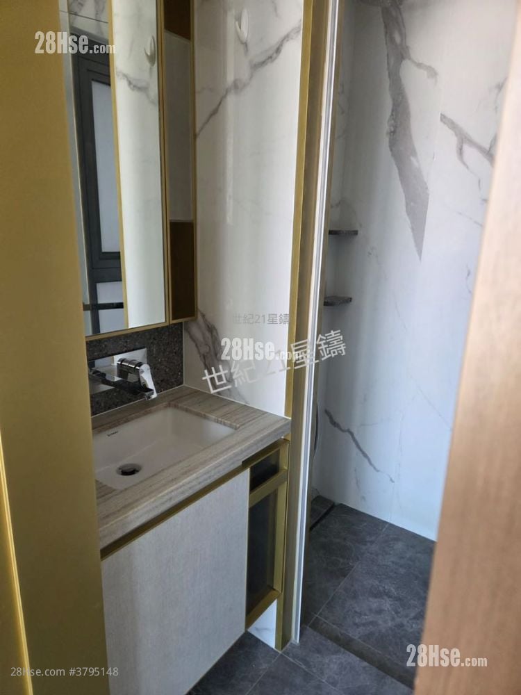 15 Western Street Rental 1 Bedroom , 2 Bathrooms 307 ft²