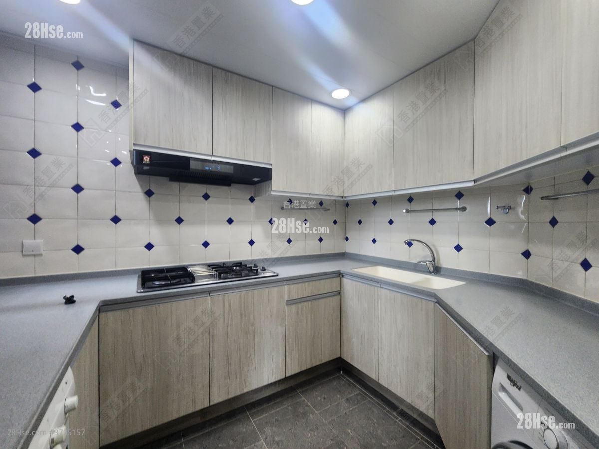 嘉文花园 售盘 3 房 1,057 平方尺