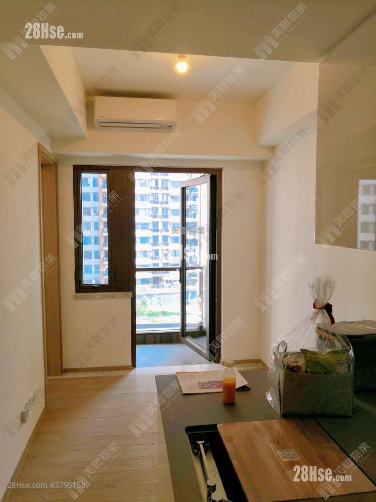Lp6 Sell 1 Bedroom 305 ft²