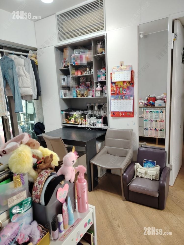 Parc City Sell 3 Bedrooms 769 ft²